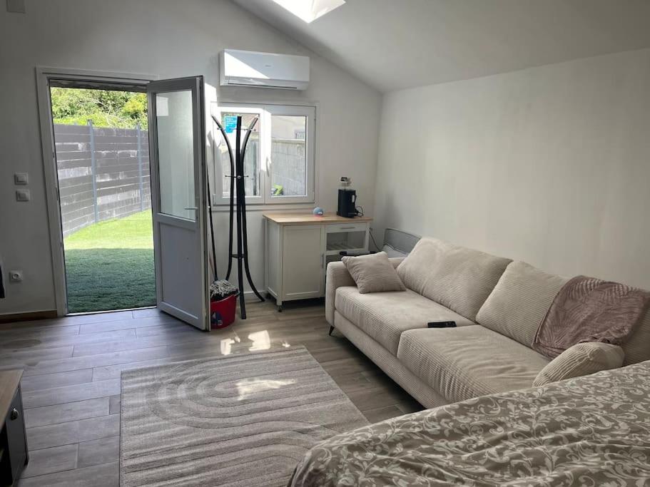 Maisonnette Avec Terrasse Avec Spa Privatif Lutterbach Екстериор снимка
